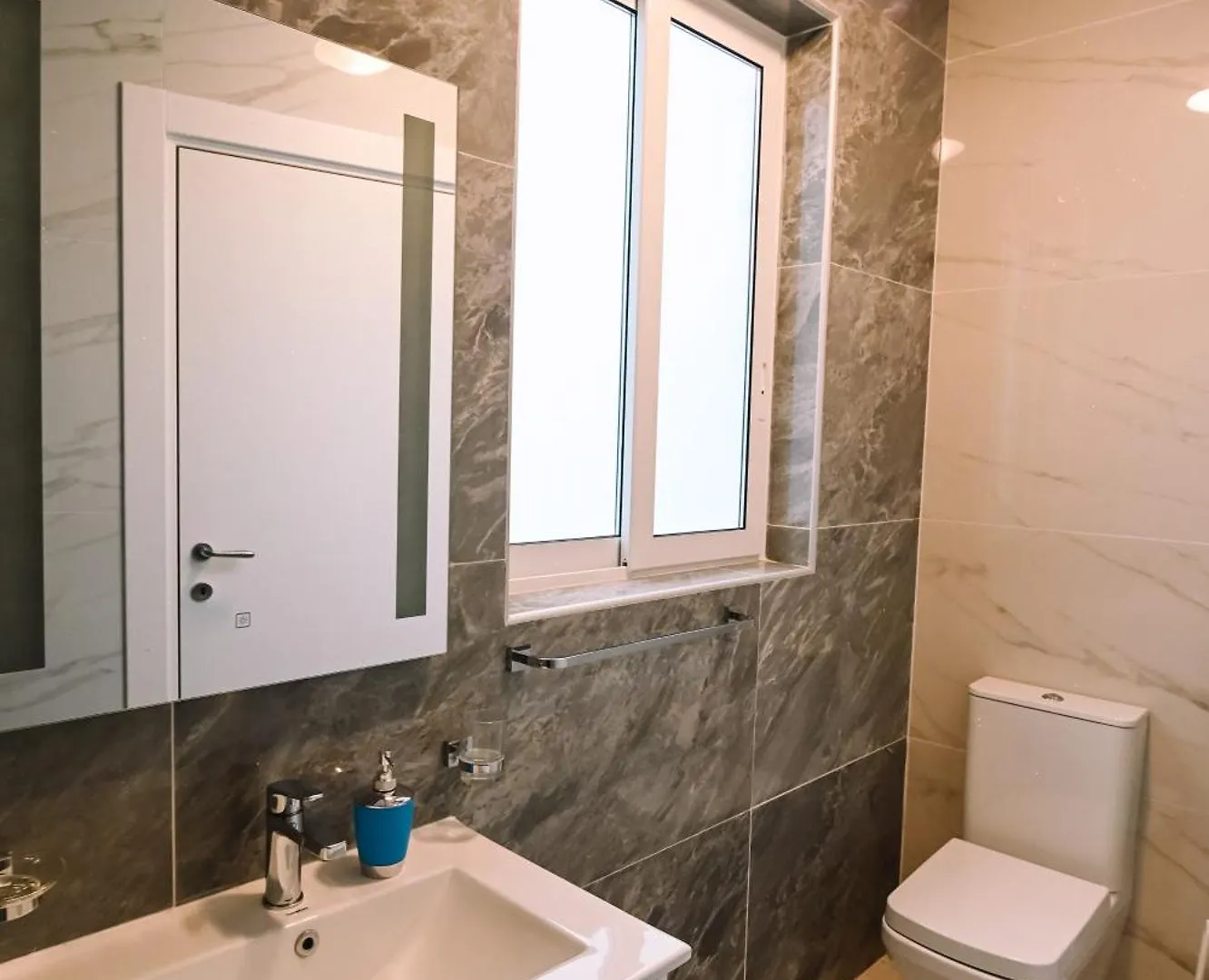 Spacious 3 Bedroom In Sliema! Апартаменты