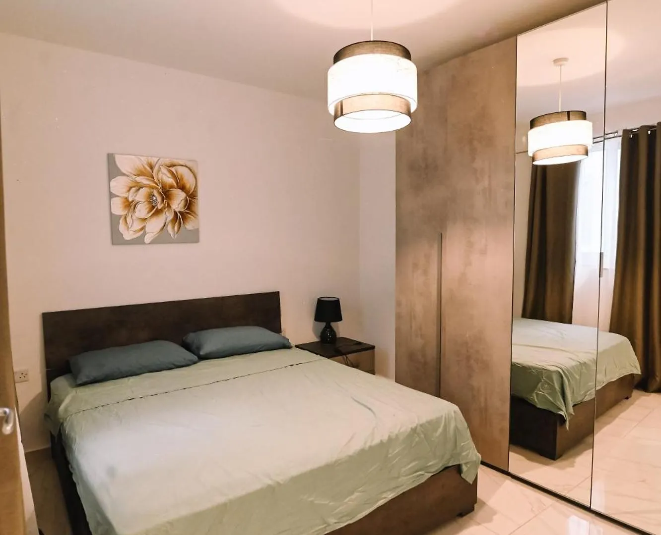 Spacious 3 Bedroom In Sliema!